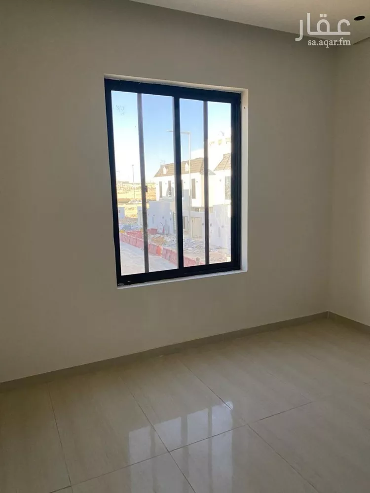دور للبيع في شارع ابن ذكوان, حي الفاروق, مدينة الرياض, منطقة الرياض صورة 5
