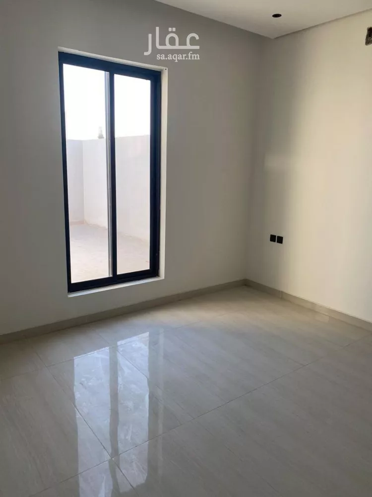 دور للبيع في شارع ابن ذكوان, حي الفاروق, مدينة الرياض, منطقة الرياض 7