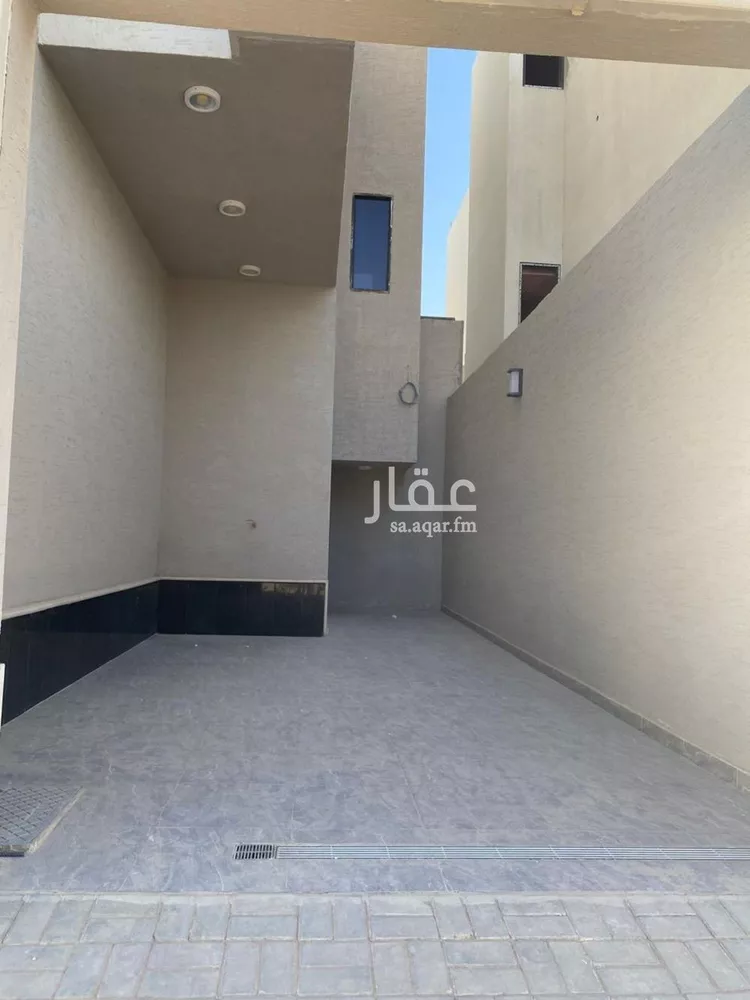 دور للبيع في شارع ابن ذكوان, حي الفاروق, مدينة الرياض, منطقة الرياض 16