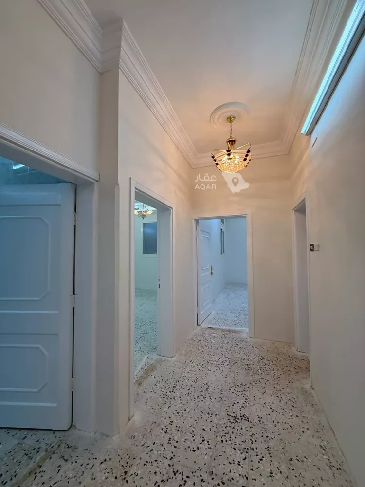 عمارة للإيجار في شارع مصر, حي الشهداء الجنوبية, مدينة الطائف, منطقة مكة المكرمة صورة 4