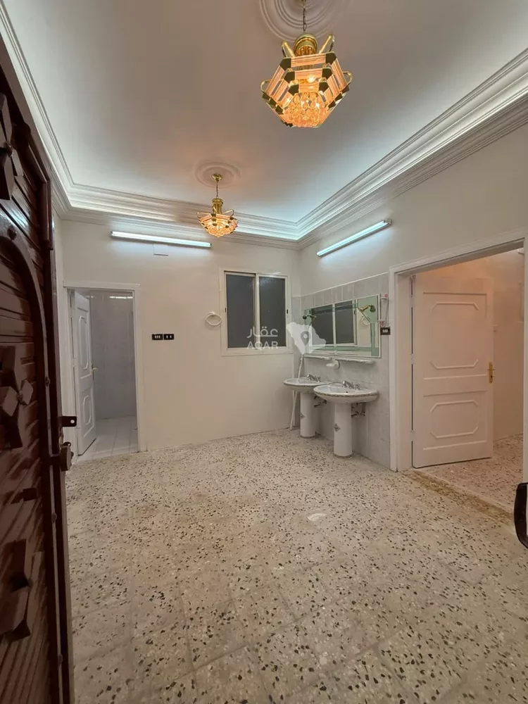 عمارة للإيجار في شارع مصر, حي الشهداء الجنوبية, مدينة الطائف, منطقة مكة المكرمة صورة 2