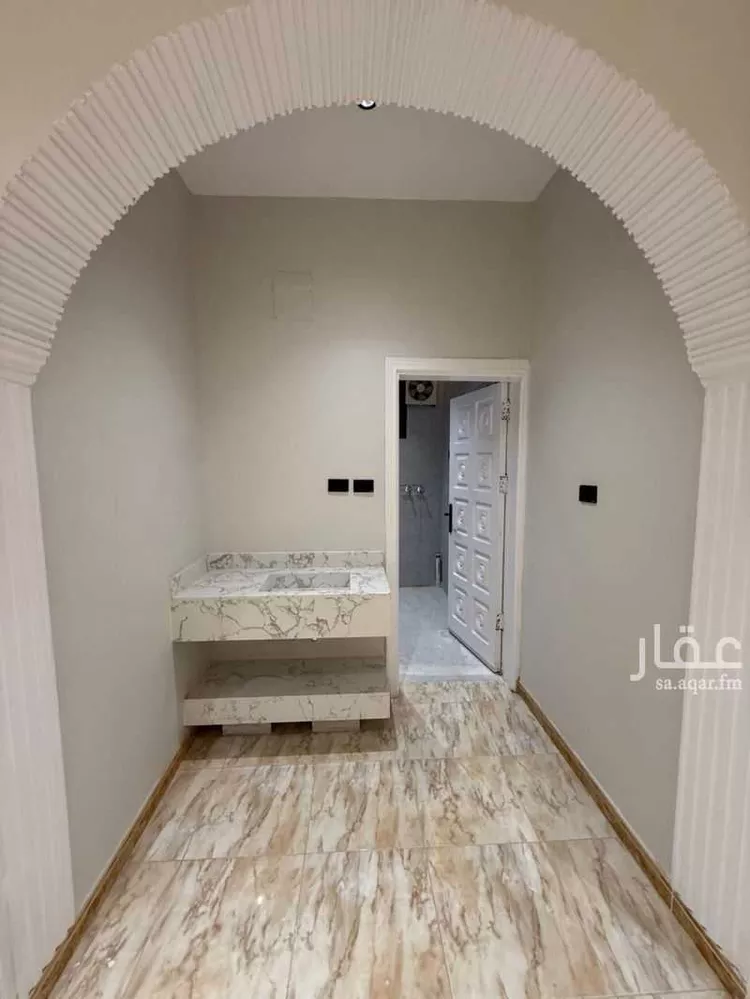 عمارة للبيع في شارع بكري شطا الشافعي, حي الحزم, مدينة الطائف, منطقة مكة المكرمة صورة 4