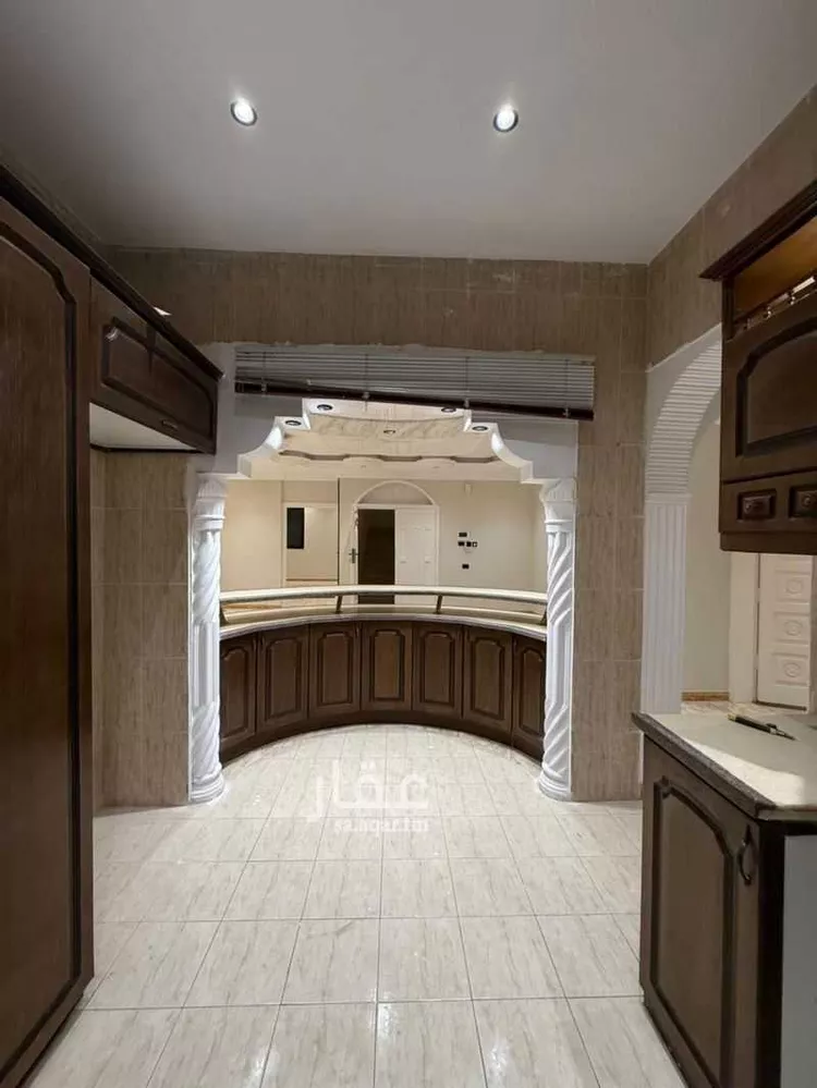 عمارة للبيع في شارع بكري شطا الشافعي, حي الحزم, مدينة الطائف, منطقة مكة المكرمة صورة 5