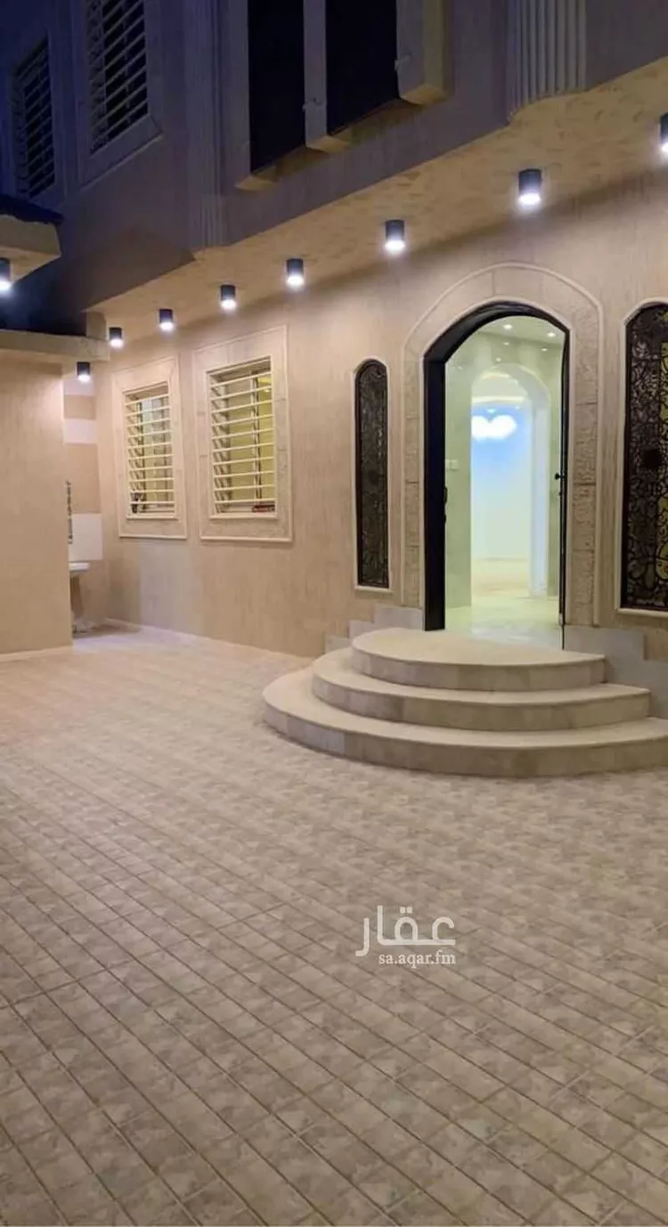 فيلا للبيع في شارع 5975970, حي الزهور, مدينة أبها, منطقة عسير صورة 2