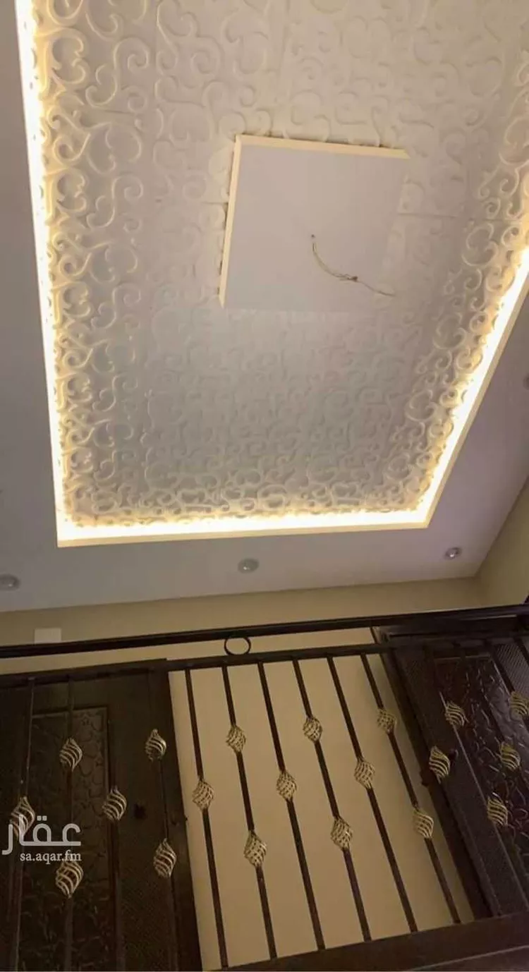فيلا للبيع في شارع 5975970, حي الزهور, مدينة أبها, منطقة عسير صورة 5