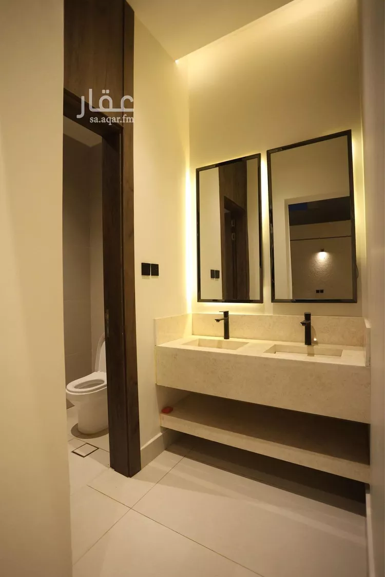 دور للبيع في شارع المحدار, حي المعيزيلة, مدينة الرياض, منطقة الرياض صورة 5