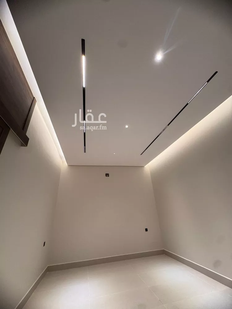 دور للبيع في شارع المحدار, حي المعيزيلة, مدينة الرياض, منطقة الرياض صورة 4