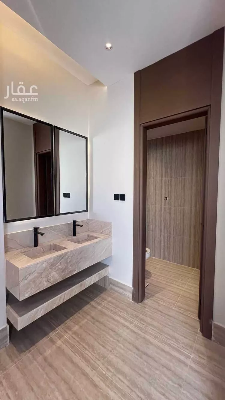 دور للبيع في شارع علي السكري, حي السعادة, مدينة الرياض, منطقة الرياض صورة 3