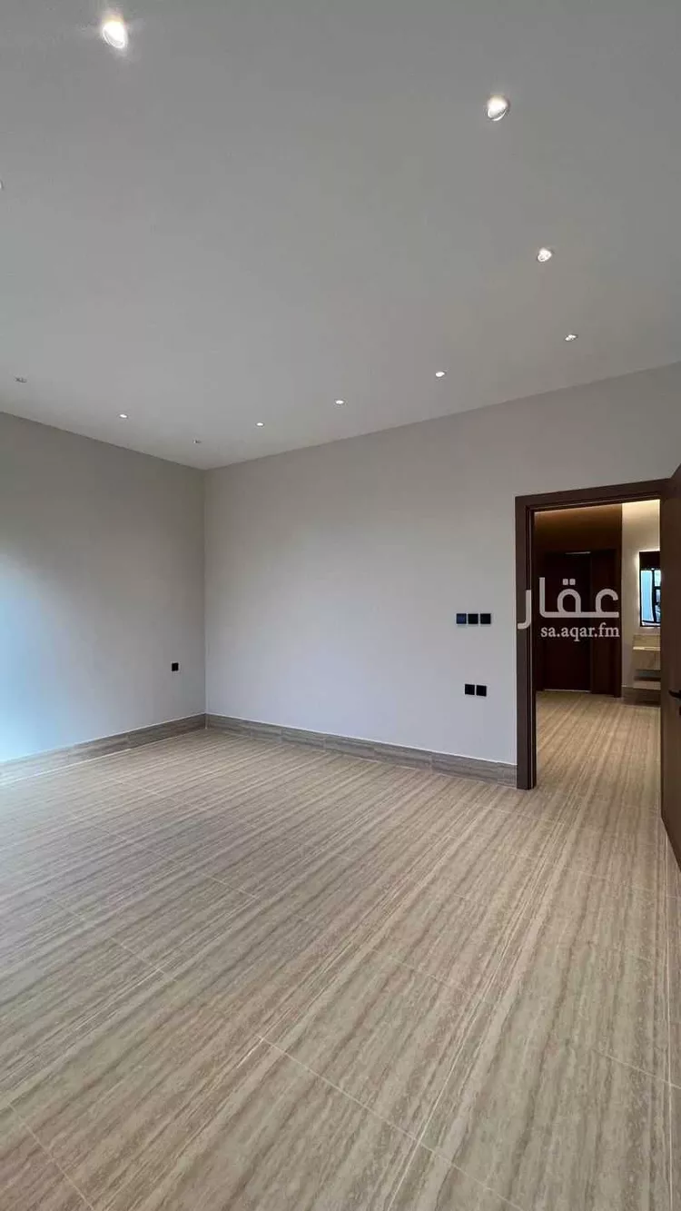 دور للبيع في شارع علي السكري, حي السعادة, مدينة الرياض, منطقة الرياض صورة 4