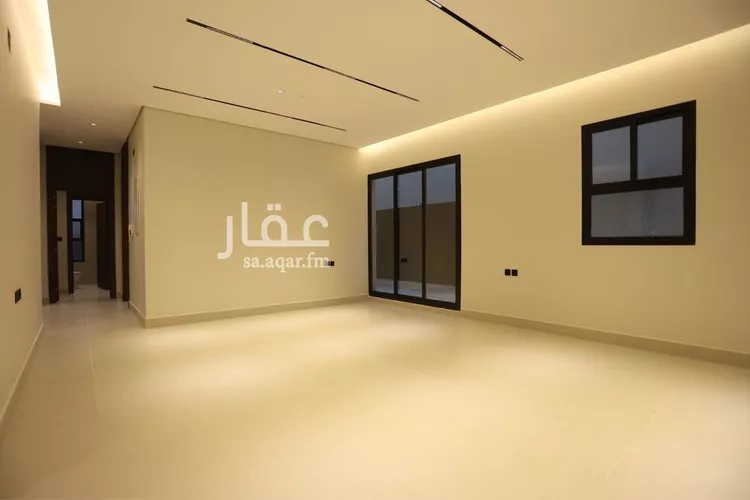 دور للبيع في شارع المحدار, حي المعيزيلة, مدينة الرياض, منطقة الرياض