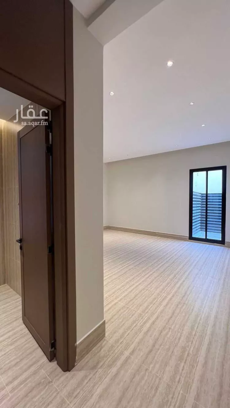 دور للبيع في شارع علي السكري, حي السعادة, مدينة الرياض, منطقة الرياض صورة 5