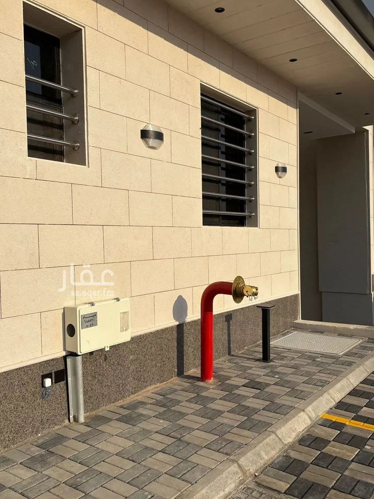 عمارة للبيع في شارع الحكم بن عمرو, حي اليرموك, مدينة الرياض, منطقة الرياض صورة 3