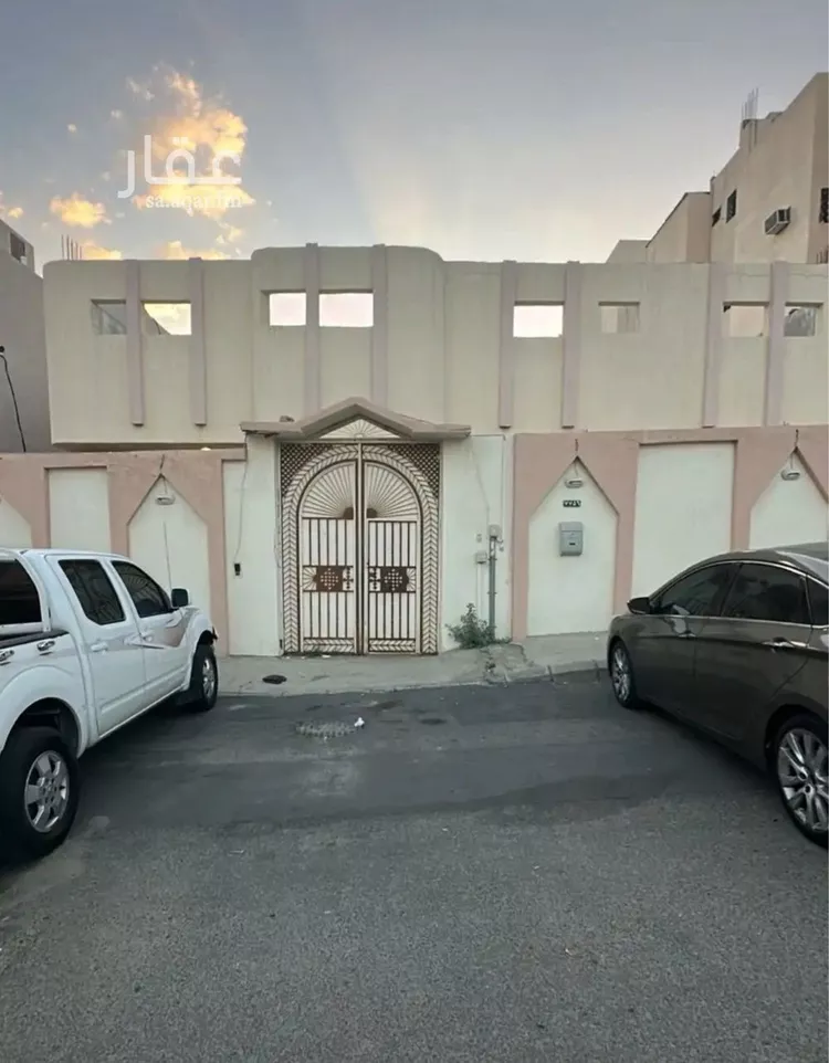 عمارة للبيع في شارع شار ع هضبة نجد, حي الشرائع, مدينة مكه المكرمه, منطقة مكة المكرمة