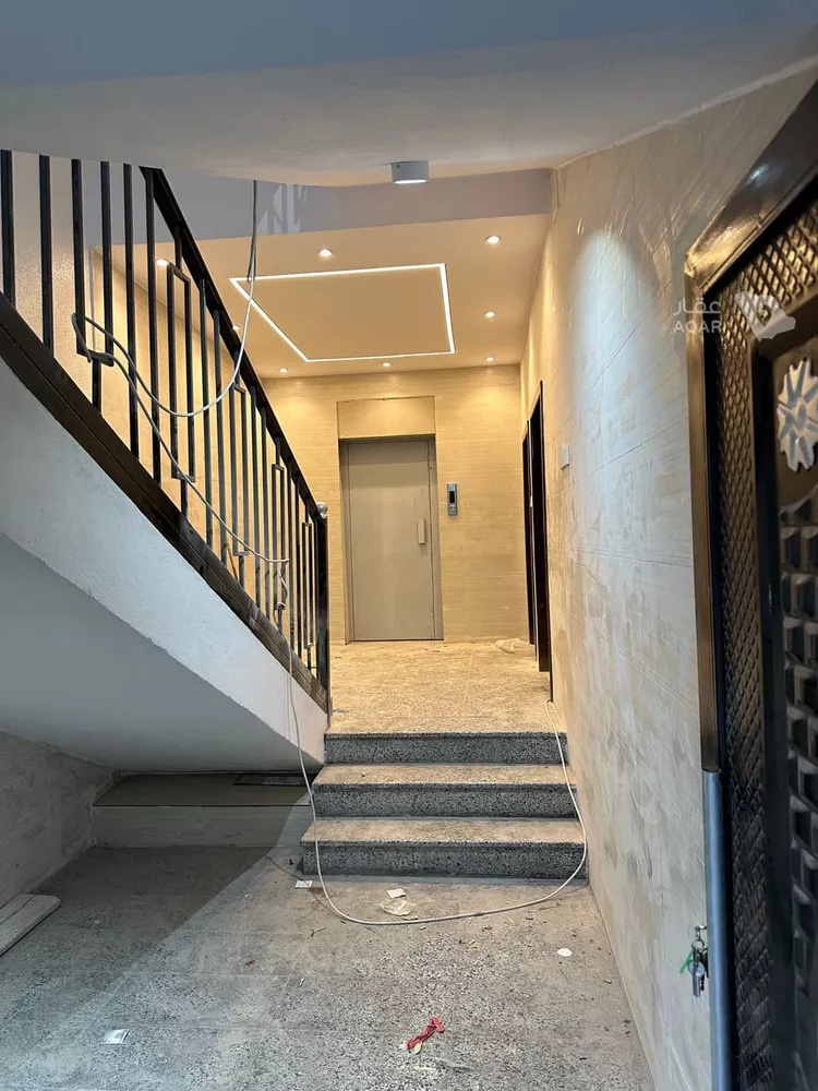 Building for Rent in Ahad Rufaidah Az Zuhur صورة 2