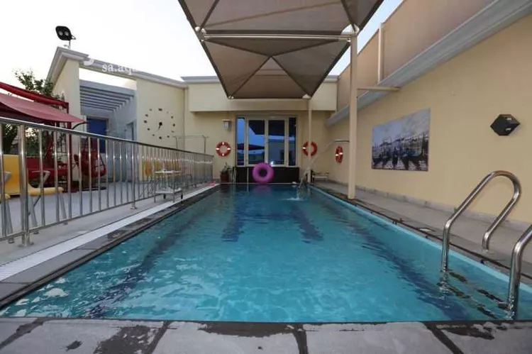 استراحة للبيع في شارع إسماعيل القيسي, حي الياقوت, مدينة جدة, منطقة مكة المكرمة صورة 2