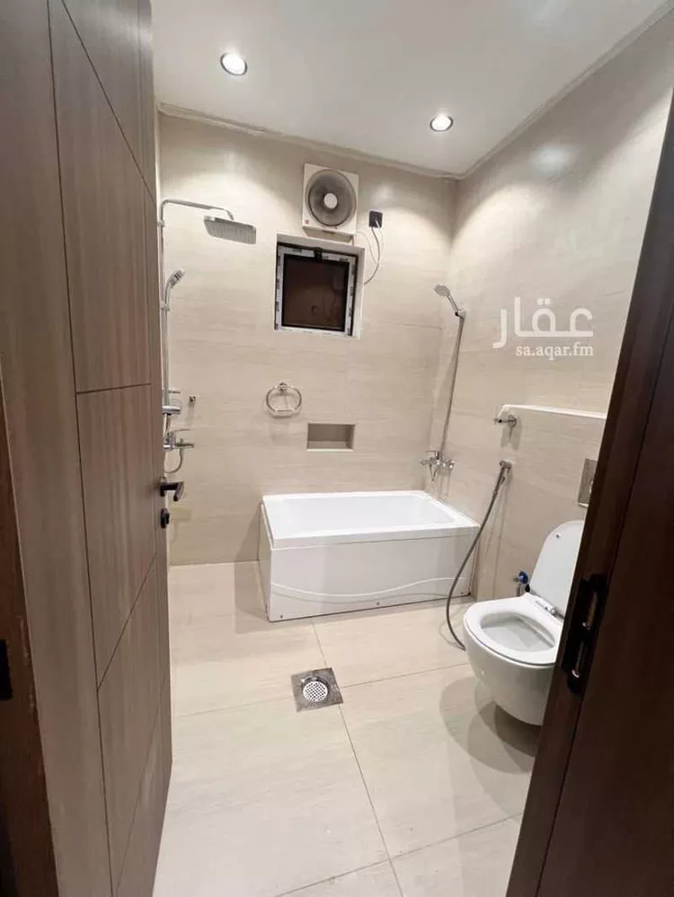 فيلا للبيع في شارع علي بن عبد السلام الريس, حي الصالحية, مدينة جدة, منطقة مكة المكرمة 12