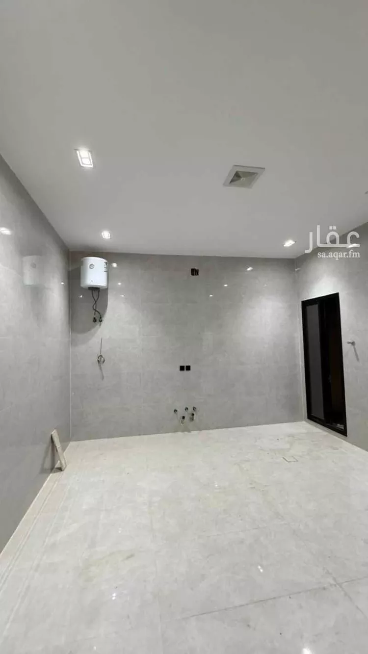 دور للبيع في شارع إبراهيم برهان, حي البشائر, مدينة الرياض, منطقة الرياض صورة 3