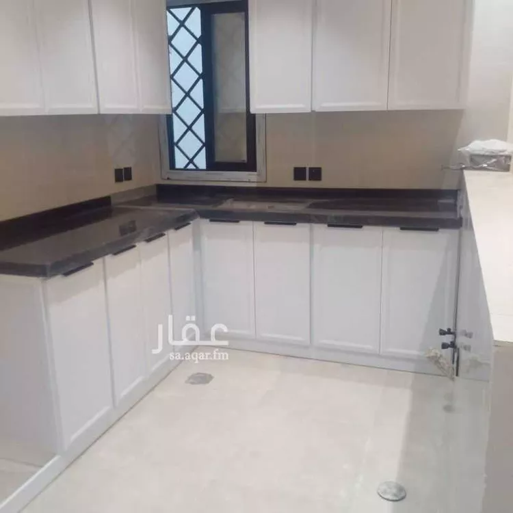 عمارة للإيجار في شارع ابن الفراد, حي القشاشية الجديد, مدينة مكة المكرمة, منطقة مكة المكرمة