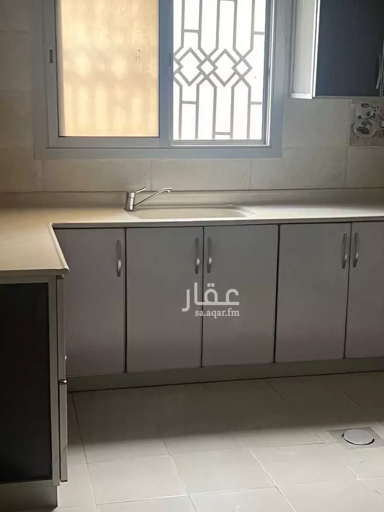 شقة للإيجار في شارع ابن سينا, حي السلمانية الأول, مدينة الاحساء, المنطقة الشرقية صورة 4