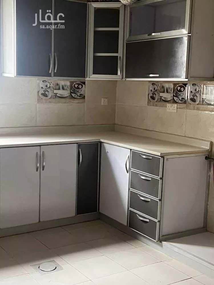 شقة للإيجار في شارع ابن سينا, حي السلمانية الأول, مدينة الاحساء, المنطقة الشرقية صورة 3