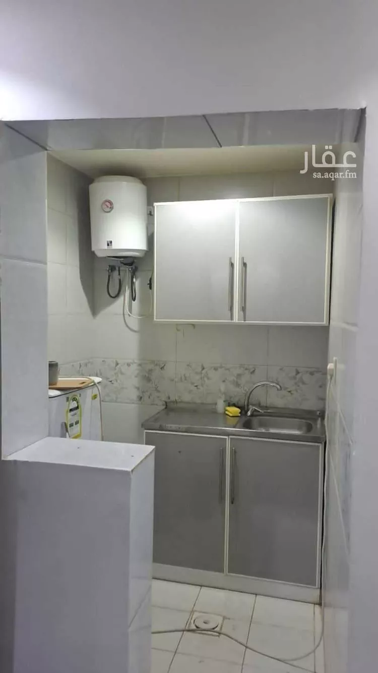 غرفة للإيجار في شارع تقي الدين الحسن ، حي الصفا ، جدة ، جدة صورة 3