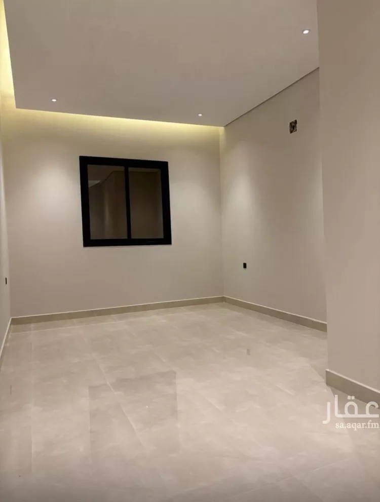 فيلا للبيع في شارع إسماعيل البيهقي, حي عكاظ, مدينة الرياض, منطقة الرياض صورة 5