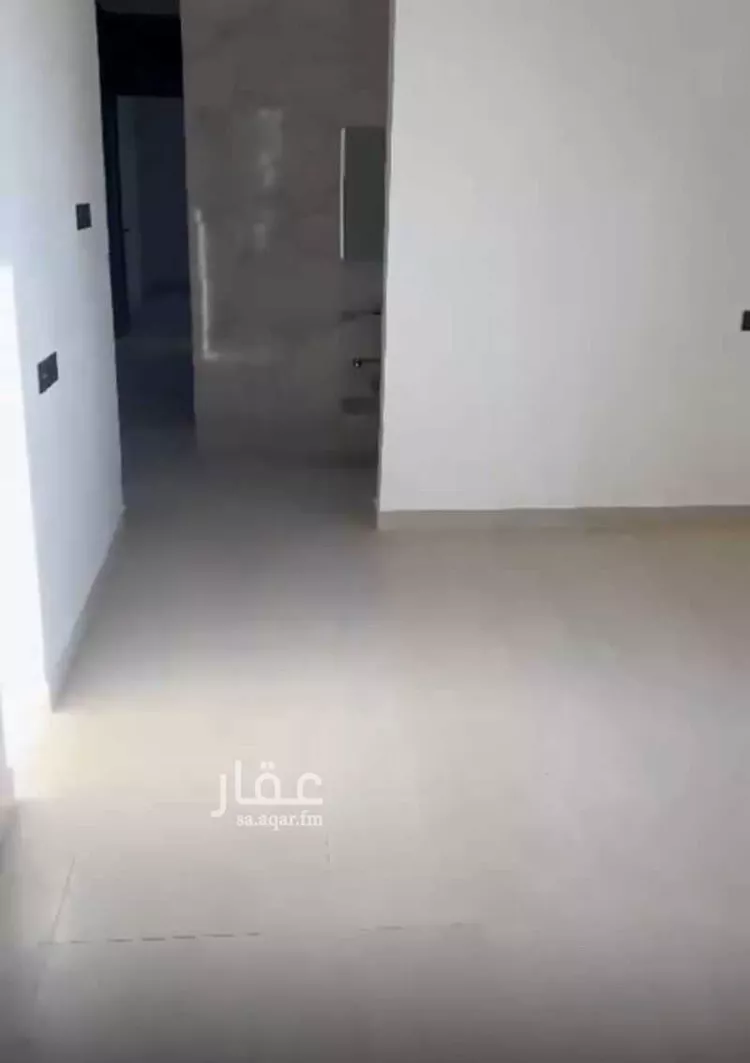 دور للبيع في شارع احمد بن عتمه, حي النظيم, مدينة الرياض, منطقة الرياض صورة 3