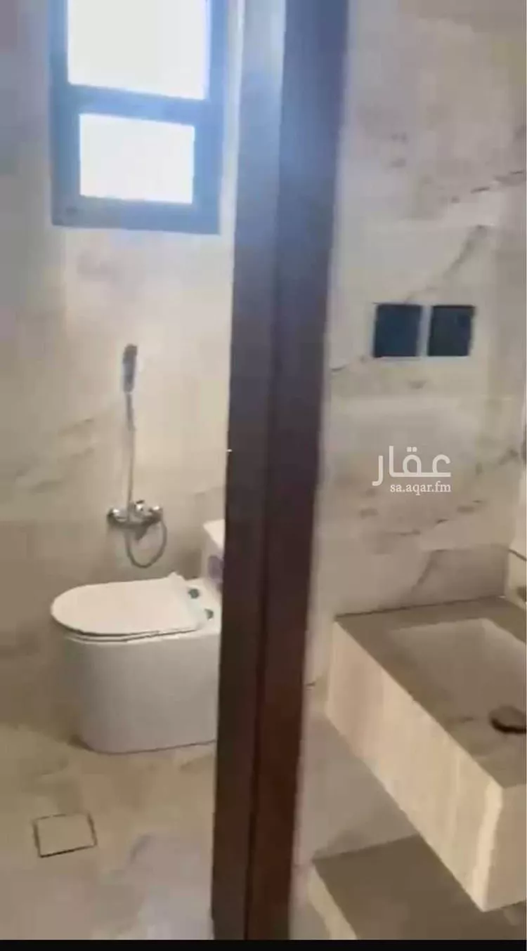 دور للبيع في شارع احمد بن عتمه, حي النظيم, مدينة الرياض, منطقة الرياض 7