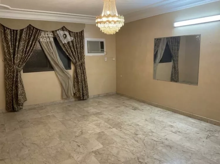 فيلا للبيع في شارع المبارك الدينوري, حي ظهرة البديعة, مدينة الرياض, منطقة الرياض 13