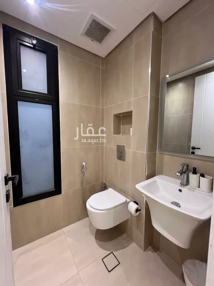 شقة للإيجار في شارع وادي هجر, حي الملقا, مدينة الرياض, منطقة الرياض صورة 4