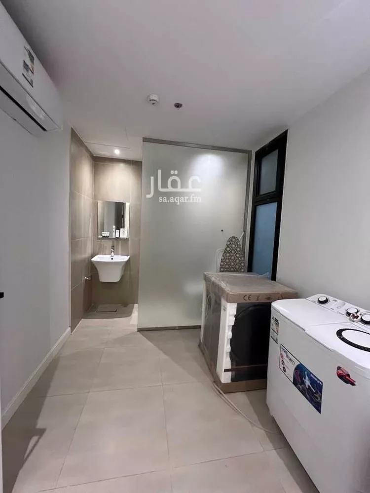 شقة للإيجار في شارع وادي هجر, حي الملقا, مدينة الرياض, منطقة الرياض صورة 3