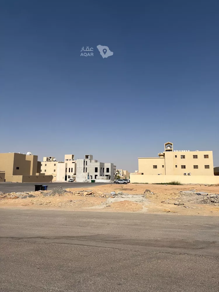 Land for Sale in Riyadh Al Mahdiyah 4