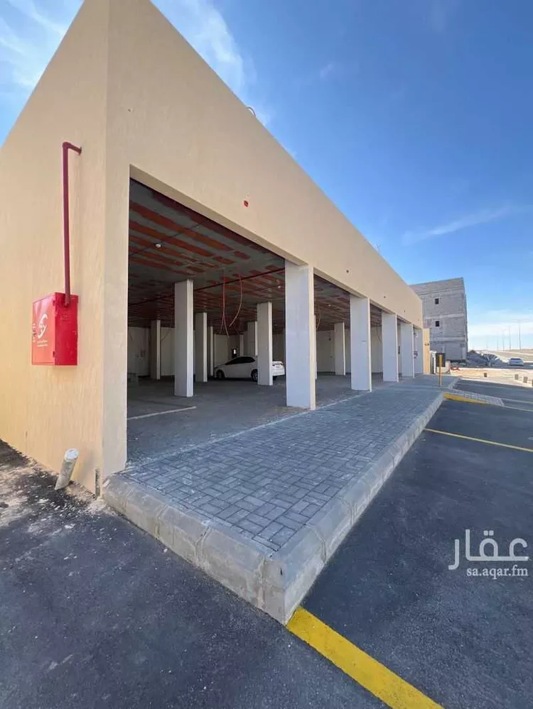 محل للإيجار في شارع عمير بن سنان بن عرفطة, حي المهدية, مدينة الرياض, منطقة الرياض صورة 3