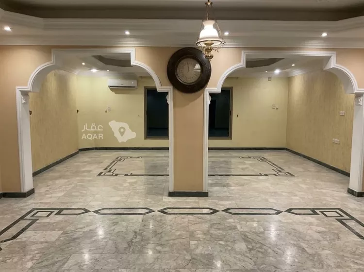 فيلا للبيع في شارع المبارك الدينوري, حي ظهرة البديعة, مدينة الرياض, منطقة الرياض 7