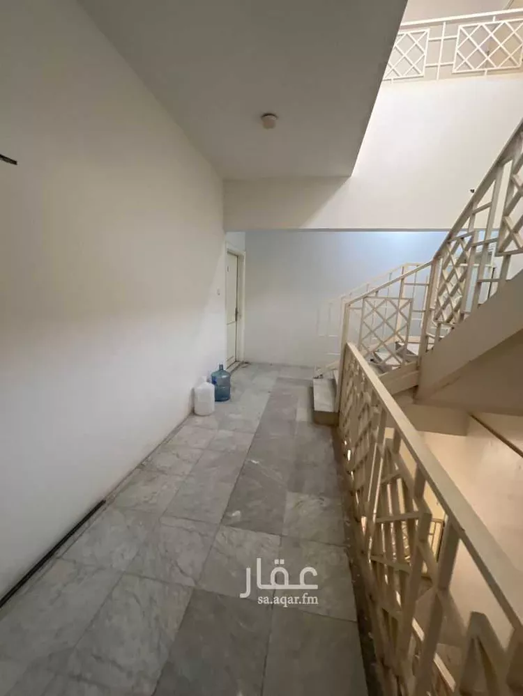 عمارة للبيع في شارع التخصصي, حي العليا, مدينة الرياض, منطقة الرياض 8