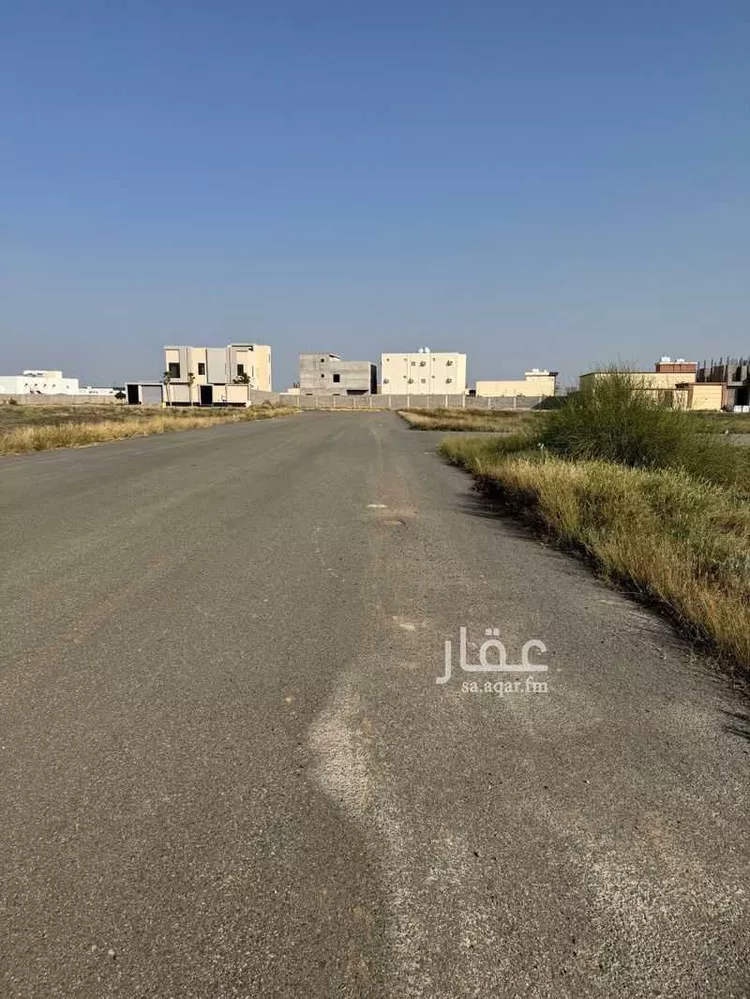 أرض للبيع في حي المروج, مدينة صامطه, منطقة جازان صورة 3