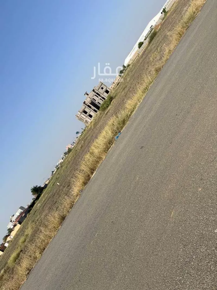 أرض للبيع في حي المروج, مدينة صامطه, منطقة جازان صورة 2