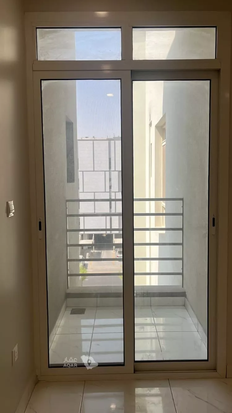 شقة للإيجار في شارع النعيرية, حي الحمراء, مدينة الخبر, المنطقة الشرقية 9