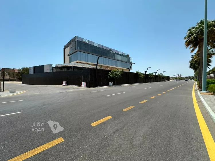 Shop for Rent in Jeddah Ash Shati صورة 2