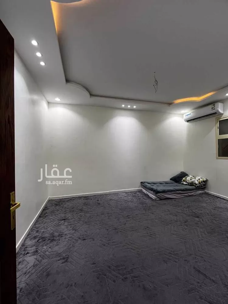Room for Rent in Riyadh Al Janadriyah
