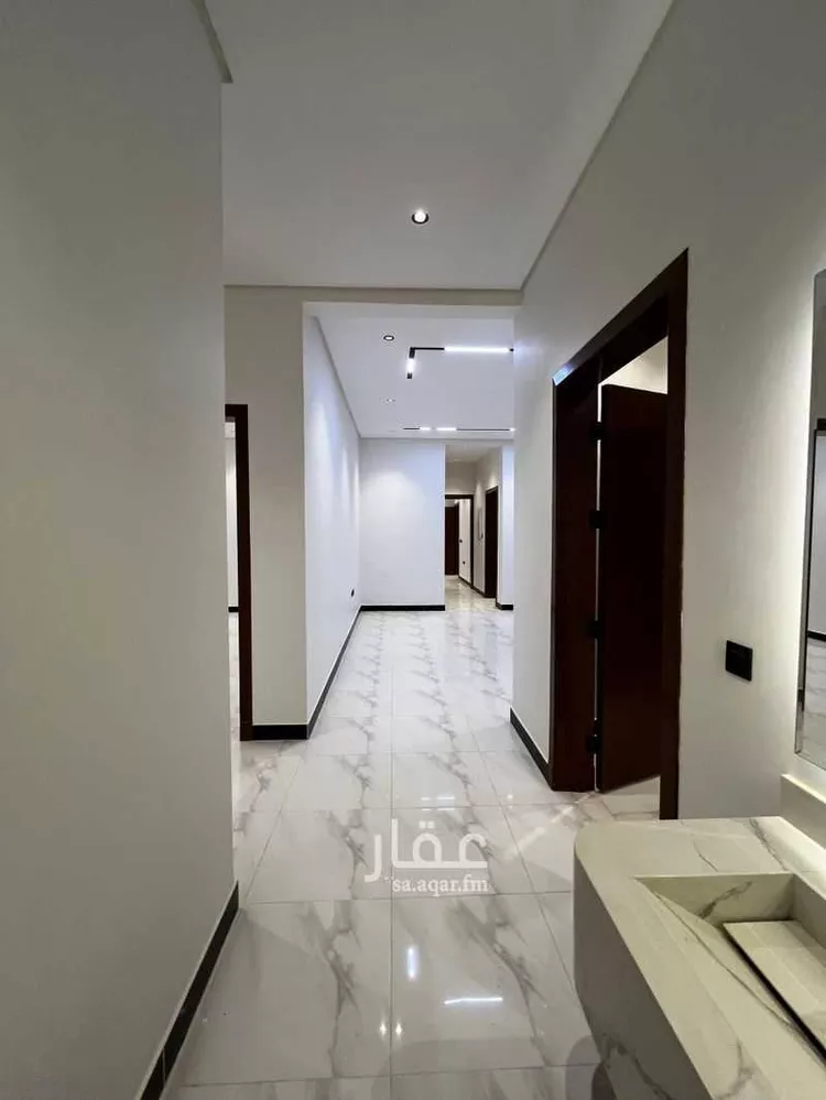 دور للبيع في شارع طريق ابها, حي الجنادرية, مدينة الرياض, منطقة الرياض 14