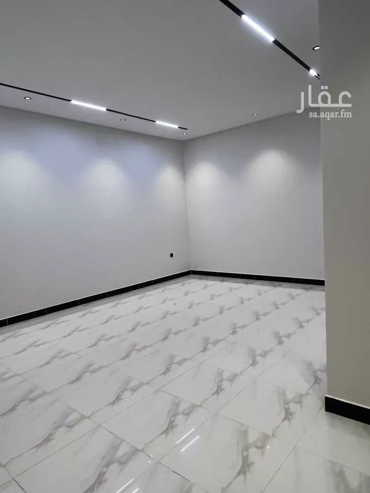دور للبيع في شارع طريق ابها, حي الجنادرية, مدينة الرياض, منطقة الرياض 6