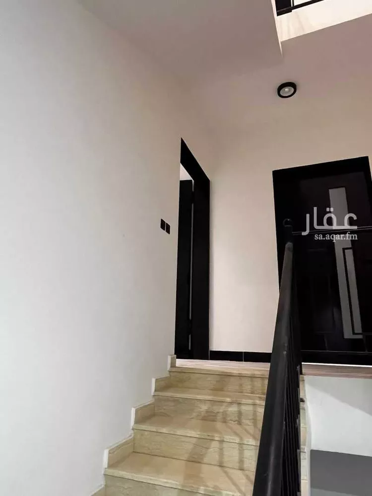 دور للبيع في شارع طريق ابها, حي الجنادرية, مدينة الرياض, منطقة الرياض 6