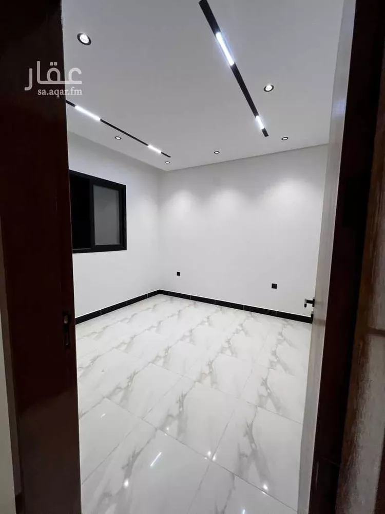 دور للبيع في شارع طريق ابها, حي الجنادرية, مدينة الرياض, منطقة الرياض 13