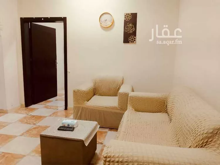 شقة للإيجار في شارع ابي طاهر, حي البحيرة, مدينة ينبع, منطقة المدينة المنورة صورة 3