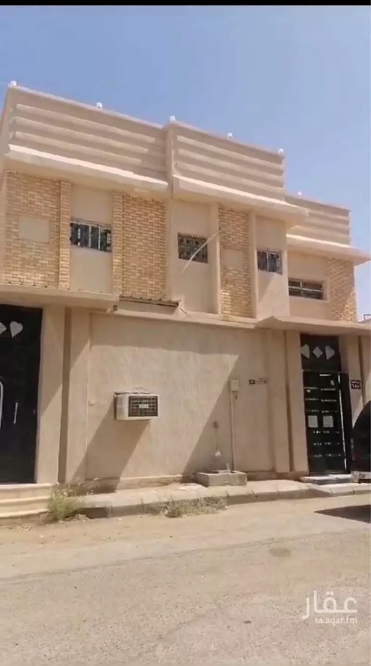 عمارة للبيع في شارع أبي الحارث الهاشمي, حي اليرموك, مدينة الرس, منطقة القصيم