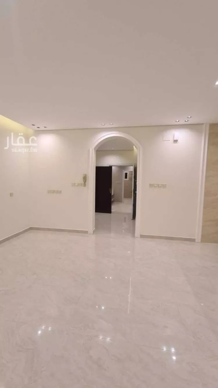 شقة للبيع في شارع الرضائع, حي العقيق, مدينة الطائف, منطقة مكة المكرمة صورة 3