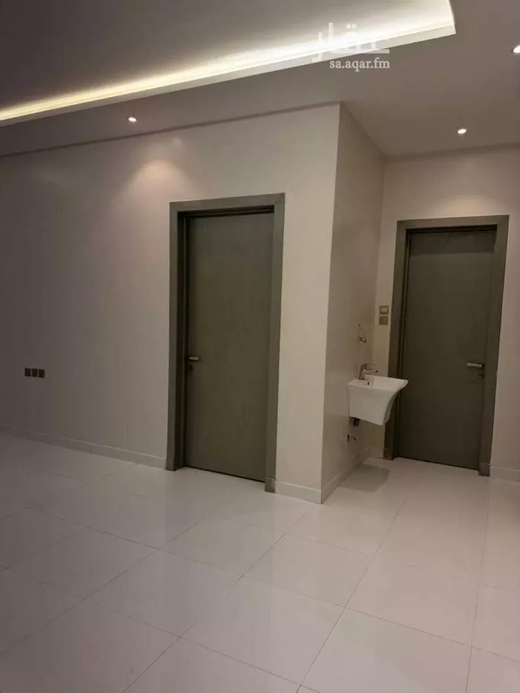 شقة للإيجار في شارع كريم الدين البرموني, حي عكاظ, مدينة الرياض, منطقة الرياض صورة 4