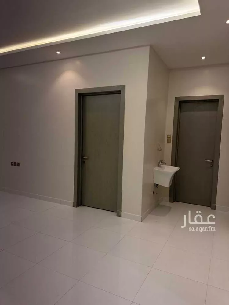 شقة للإيجار في شارع كريم الدين البرموني, حي عكاظ, مدينة الرياض, منطقة الرياض صورة 3