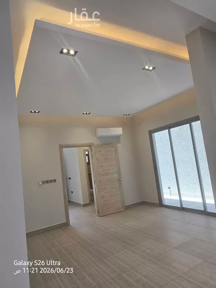 Villa for Sale in Riyadh Al Arid 15